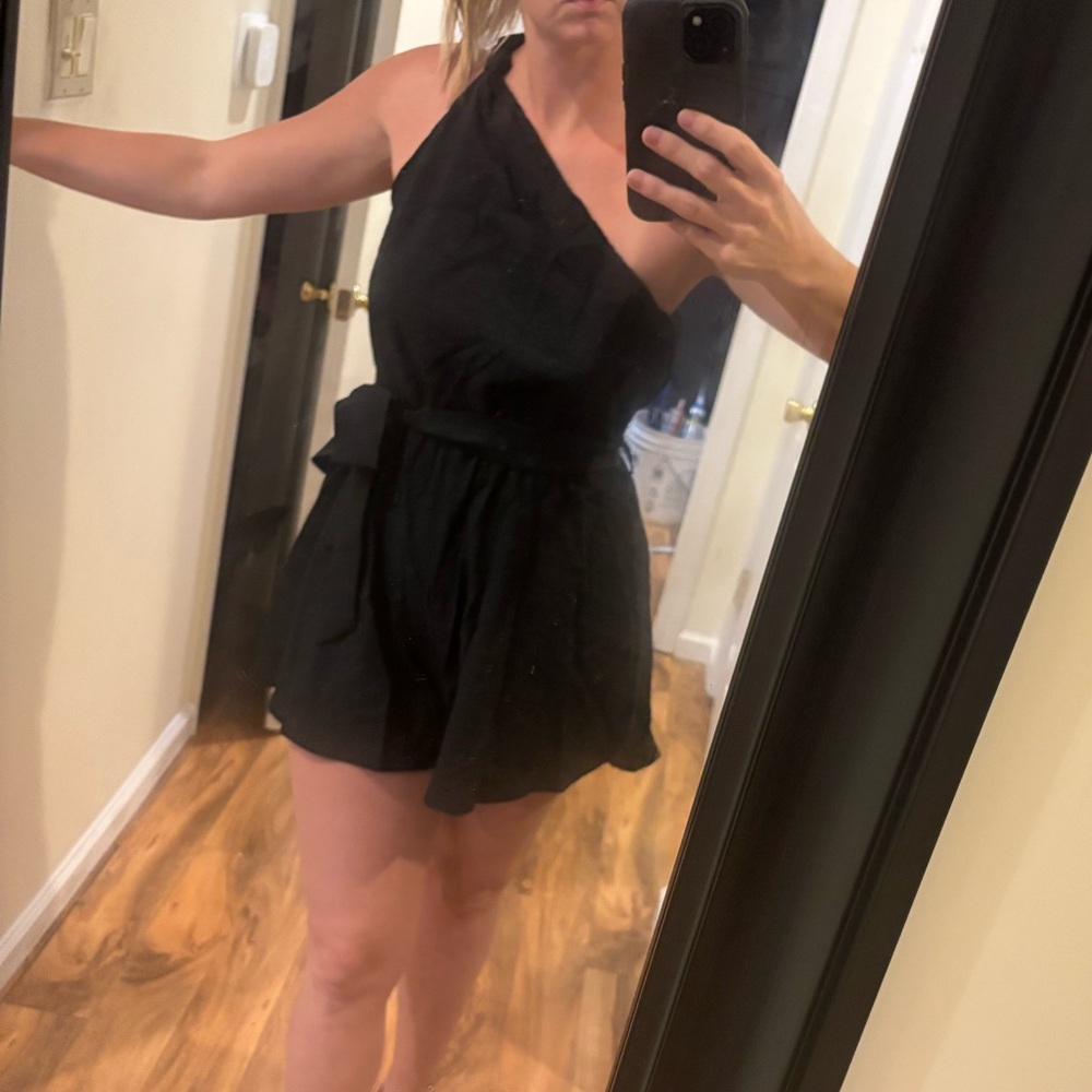Black One-Shoulder Romper